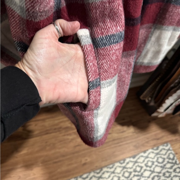 Plaid Women's Jacket in Red and Gray - Picture 2 of 5